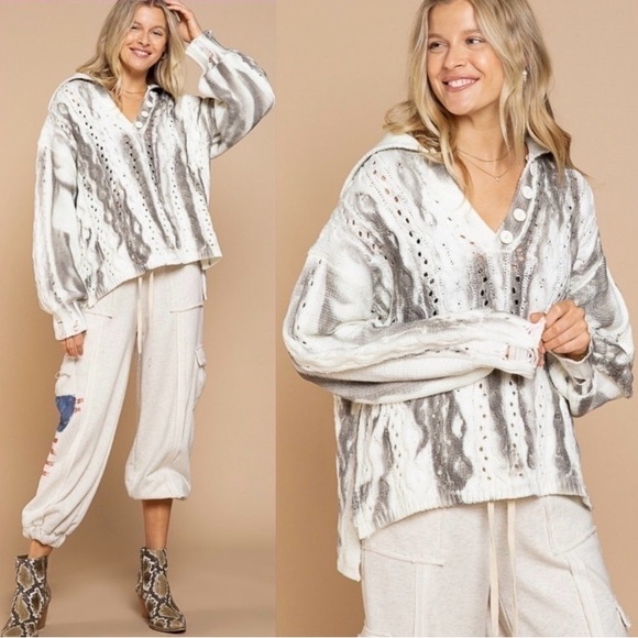 POL Sweaters - POL Women's Chunky Cable Knit Sweater - Cream and Gray BNWOT Medium Runs BIG!